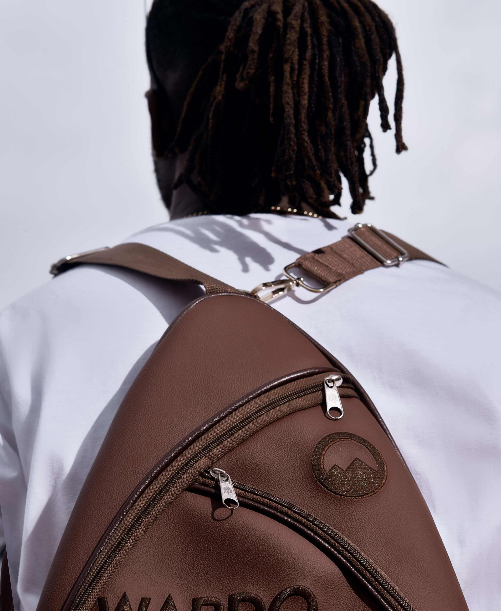 WARDO TENGO website skater image